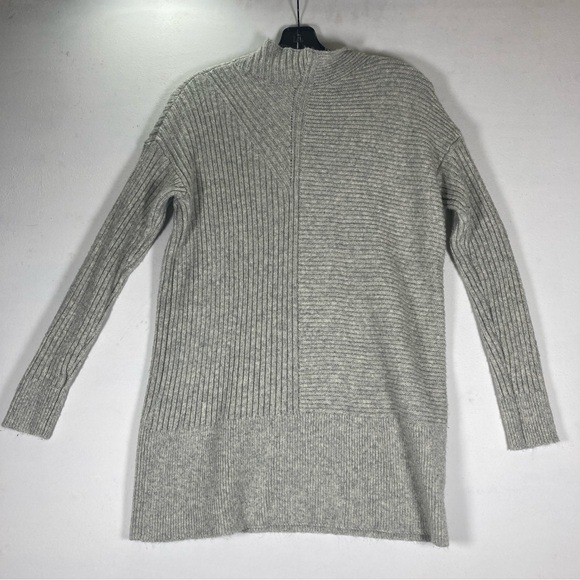 Lou & Grey Women’s Sweater Pullover Mock Neck Oversize Tunic Size SX Gray - Picture 2 of 13